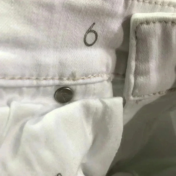 Ann Taylor Modern Fit, cuffed, 5 pocket, Belt loop,cotton stretch,summer white - Picture 9 of 9